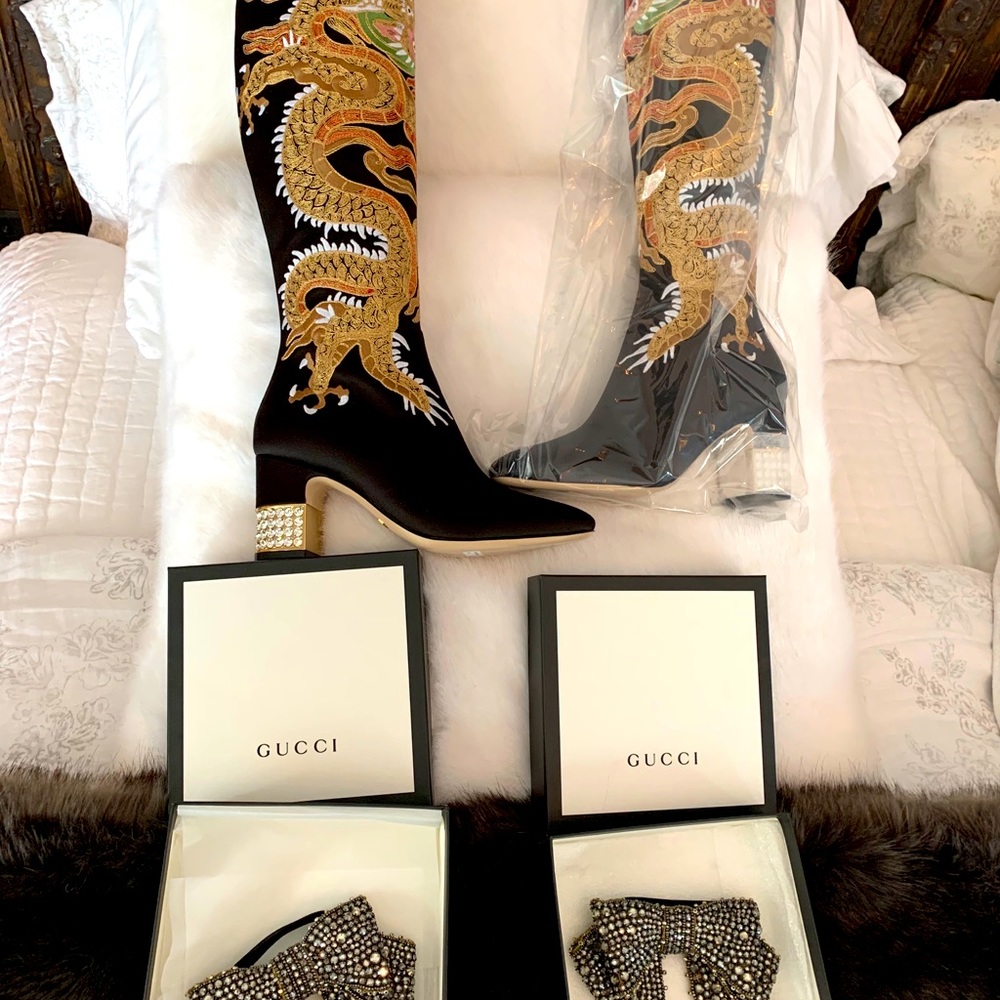 GUCCI CANDY EMBROIDERED DRAGON BOOTS CRYSTAL BOWS